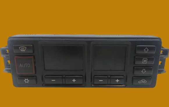 Audi A3 S3 8L Climate control unit 8L0820043D