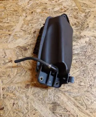 Mercedes-Benz E W212 Vacuum air tank A6510700468 ETX446446