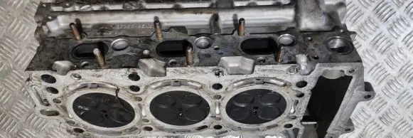 Mercedes-Benz GL X166 Engine head A6420103607