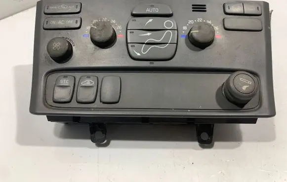 Volvo S60 Climate control unit 7923