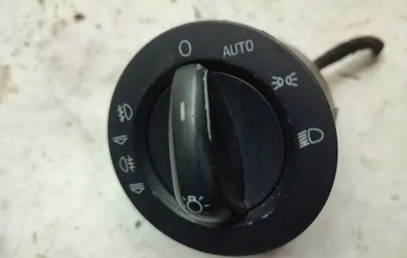 Audi Q7 4L Light switch 4F1941531D
