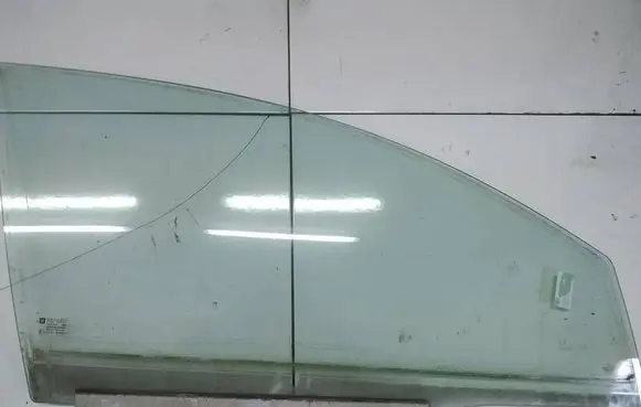 Opel Vectra C Front door window glass four-door as2