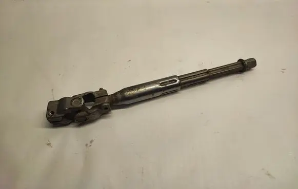 Ford Mustang VI Steering column universal joint FR3C3C662AE