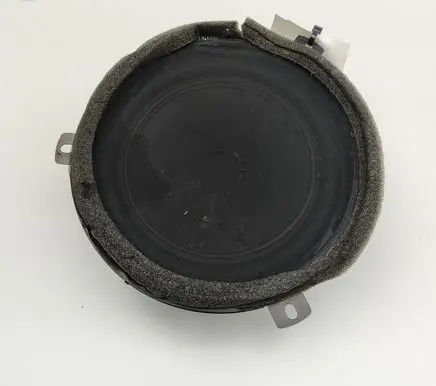 Dodge Nitro Rear door speaker 05064203AD