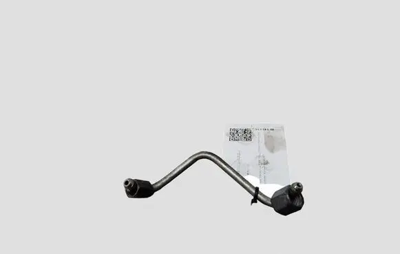 KIA Carens II Fuel injector supply line/pipe