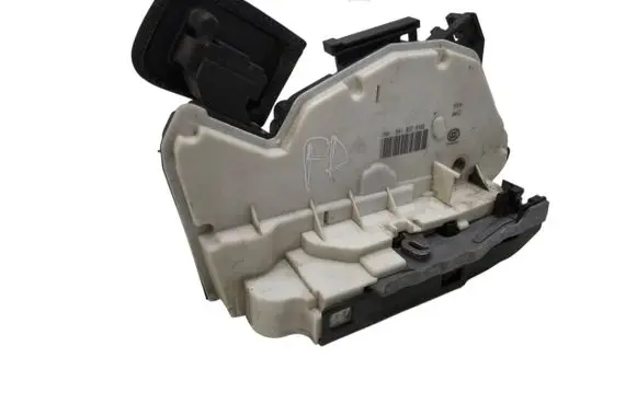 Seat Leon (5F) Front door lock 5K1837016