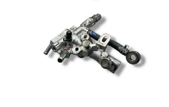 Mazda CX-5 Fuel distributor A14D22N039 SH011327X shy1