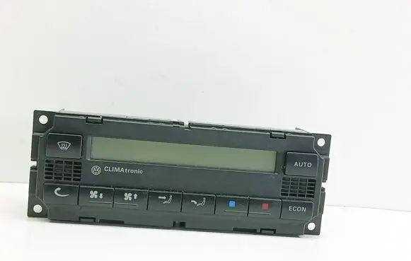 Volkswagen Golf IV Climate control unit