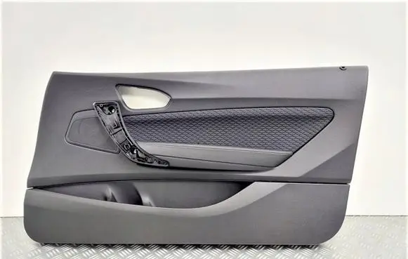 BMW 2 F22 F23 Front door card panel trim