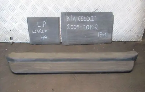 KIA Ceed Front sill trim cover 858731H000
