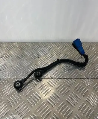 Audi A7 S7 4G Detonation knock sensor 079905377B 079905377D