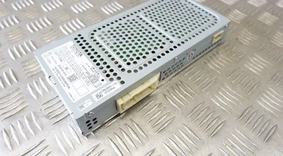 Lexus RX III Sound amplifier 8610048220