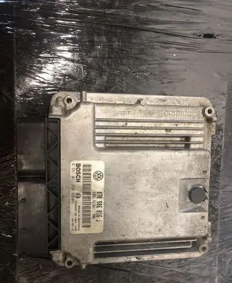 Volkswagen Transporter - Caravelle T5 Engine control unit/module 070906016J