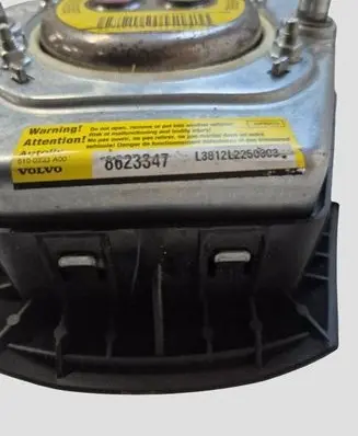 Volvo V50 Steering wheel airbag 8623347