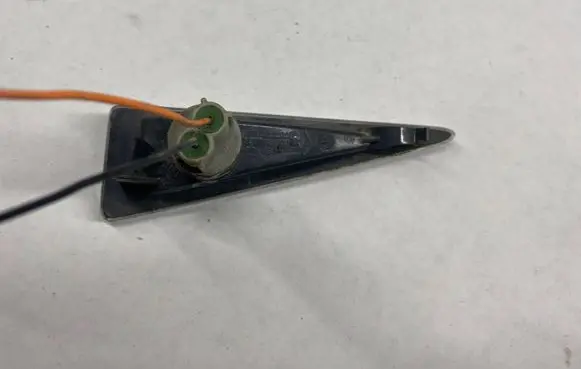 Renault Scenic II - Grand scenic II Front fender indicator light 8200027150