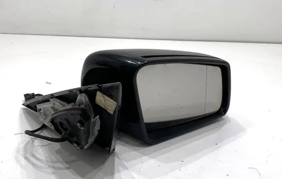 Mercedes-Benz E W212 Front door electric wing mirror 