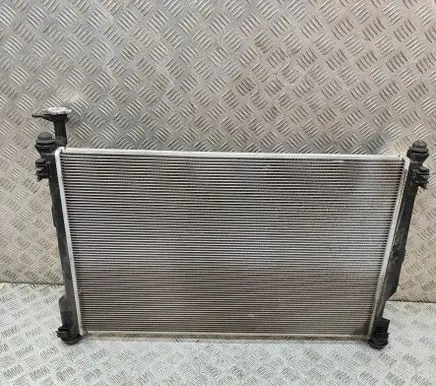 Toyota Camry VIII XV70 Coolant radiator 1640025130