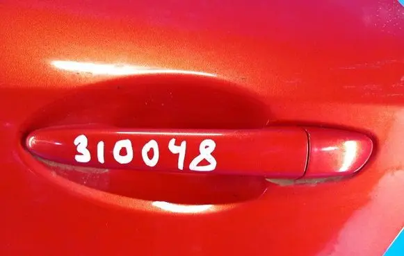 Mazda 3 II Front door exterior handle GS1D73410F87