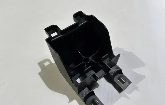 Dodge Durango III Front bumper mounting bracket 60586