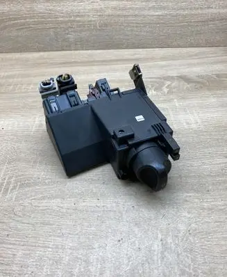 Mercedes-Benz E W210 Light switch 2105451404