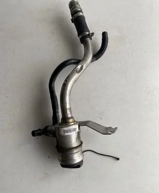 BMW 5 G30 G31 G38 Fuel tank filler neck pipe 17B200000164