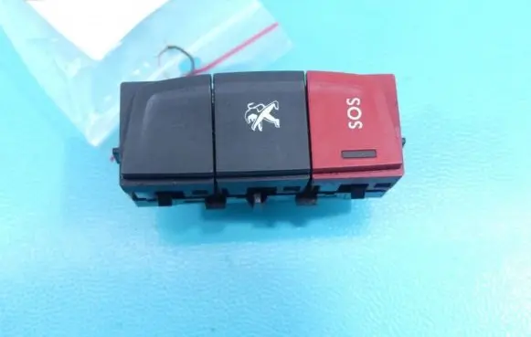 Peugeot 508 Seat control switch 96770624ZD IMPRK1044514