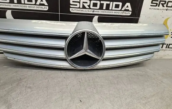 Mercedes-Benz CLK A209 C209 Front bumper upper radiator grill A2098800023