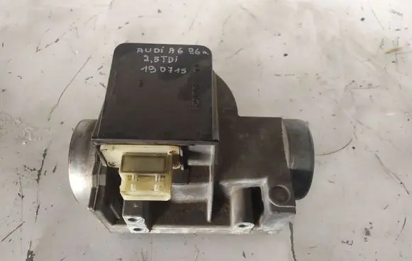 Audi A6 S6 C4 4A Throttle body valve 0281002074 4A0133471