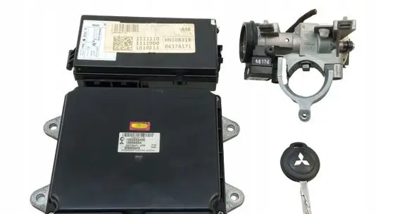 Mitsubishi Colt Engine ECU kit and lock set 1860A954