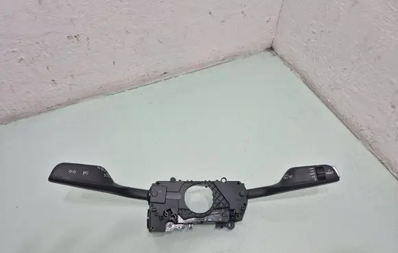 Alfa Romeo Giulia Wiper turn signal indicator stalk/switch 01561408330 1012973702