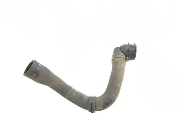 Volkswagen PASSAT B7 Engine coolant pipe/hose 3AA122073A