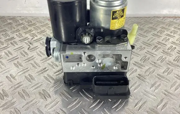 Lexus RC ABS Pump 4451030290 1ZA141057