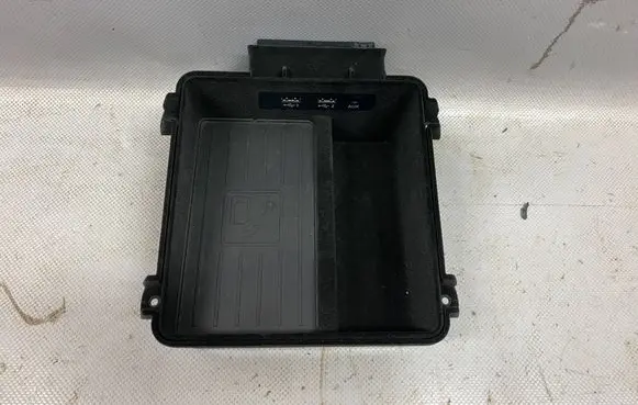 Audi Q7 4M Wireless charging module 4M0864981B
