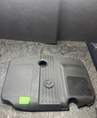 Mercedes-Benz E W212 Engine cover (trim) A6510102167 171504