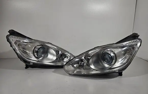 Ford C-MAX II Headlight/headlamp 108721314508