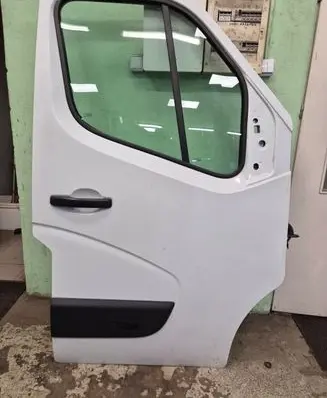 Opel Movano B Front door