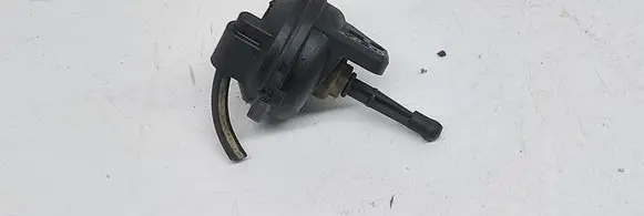 BMW 3 E90 E91 Vacuum valve 71424212