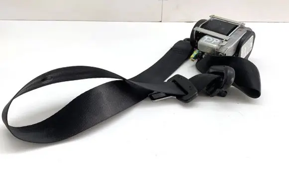 Ford Kuga II Front seatbelt 624436800