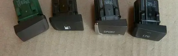 Opel Zafira C Other switches/knobs/shifts 13358355