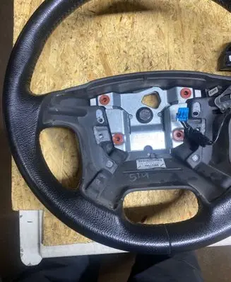 Volvo V70 Steering wheel 30643384