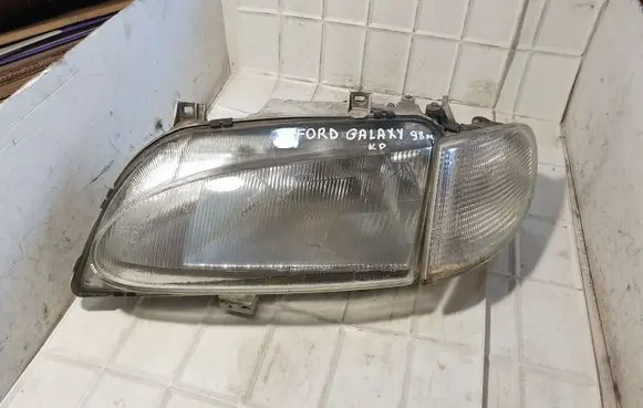Ford Galaxy Headlight/headlamp 7M1941015J