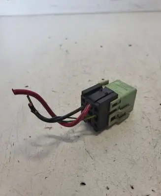 BMW 5 E60 E61 Other relay 8373700