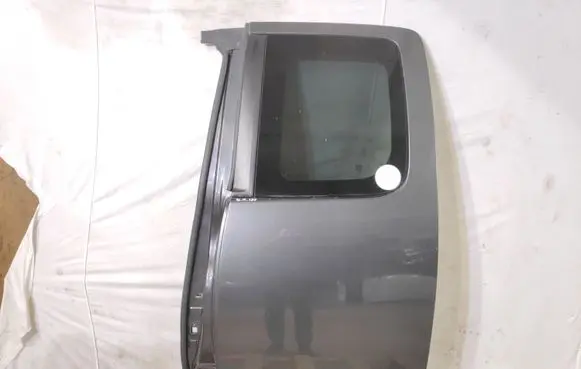 Nissan Titan Rear door