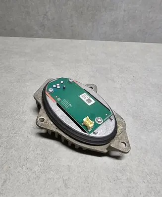 Volkswagen PASSAT B8 Headlight ballast module Xenon 10180020090 21858E96016