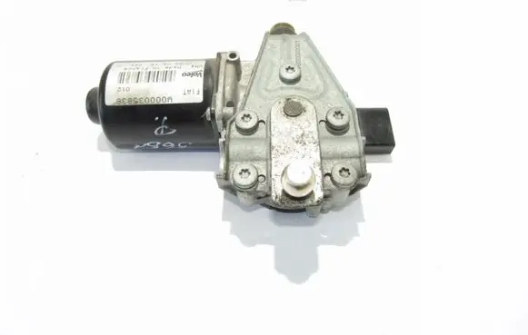 Fiat 500L Wiper motor