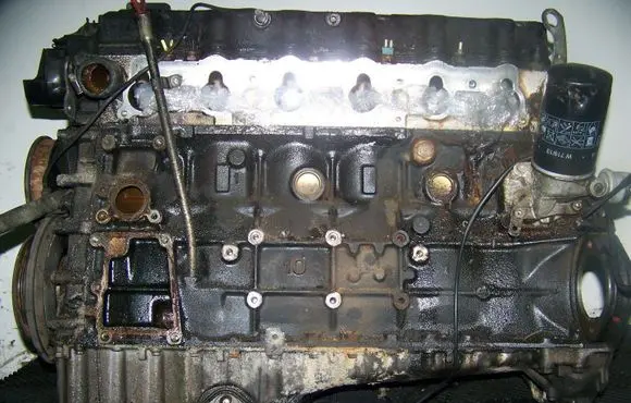 Mercedes-Benz SL R129 Engine swap 103984