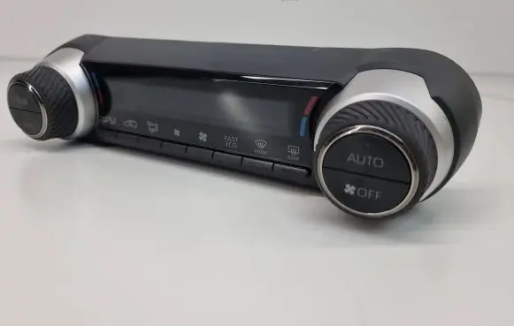 Toyota RAV 4 (XA50) Climate control unit 5590042600