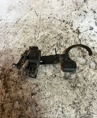 Headlight/headlamp level sensor