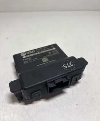 Volkswagen Touran I Gateway control module 1K0907530E 1K0907951