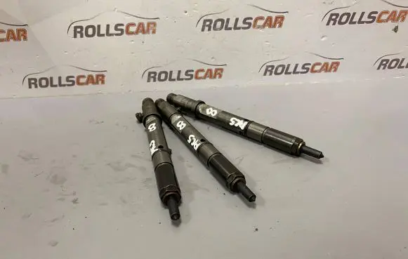 Audi A6 S6 C5 4B Fuel injector 059130201F